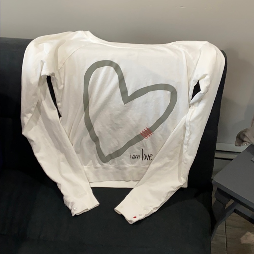 I am collection - love shirt sz s